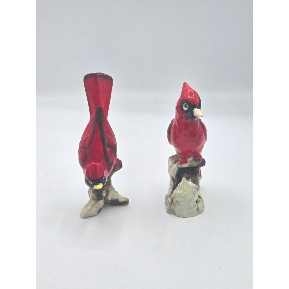 Vintage Cardinal Bird 5" Figurines Pair Japan Red Ceramic Bird‎ Decor